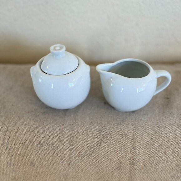 Vintage 1998 White Porcine Sugar & Creamer Coffee Set - Picture 1 of 9